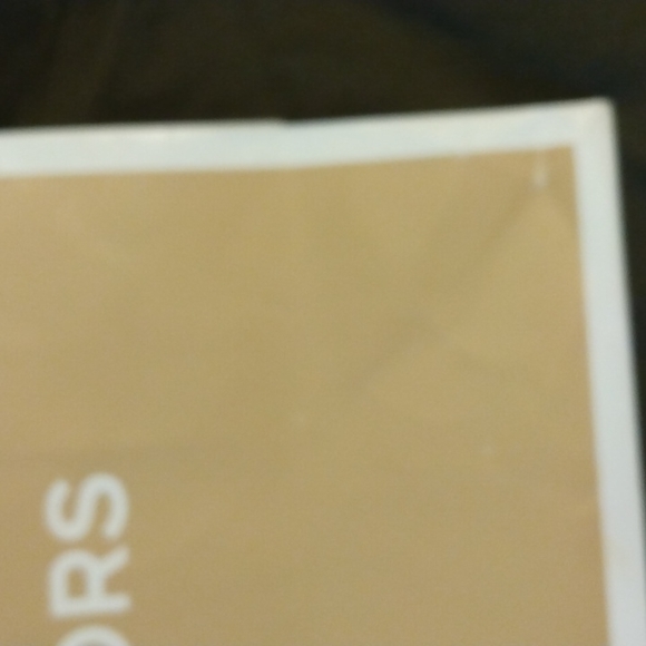Michael kors shoe boxes one is eight and a half shoe box and the other was 9 med - Picture 11 of 14